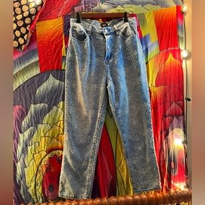 Simple Society Paisley Flower Pattern High Rise Jeans